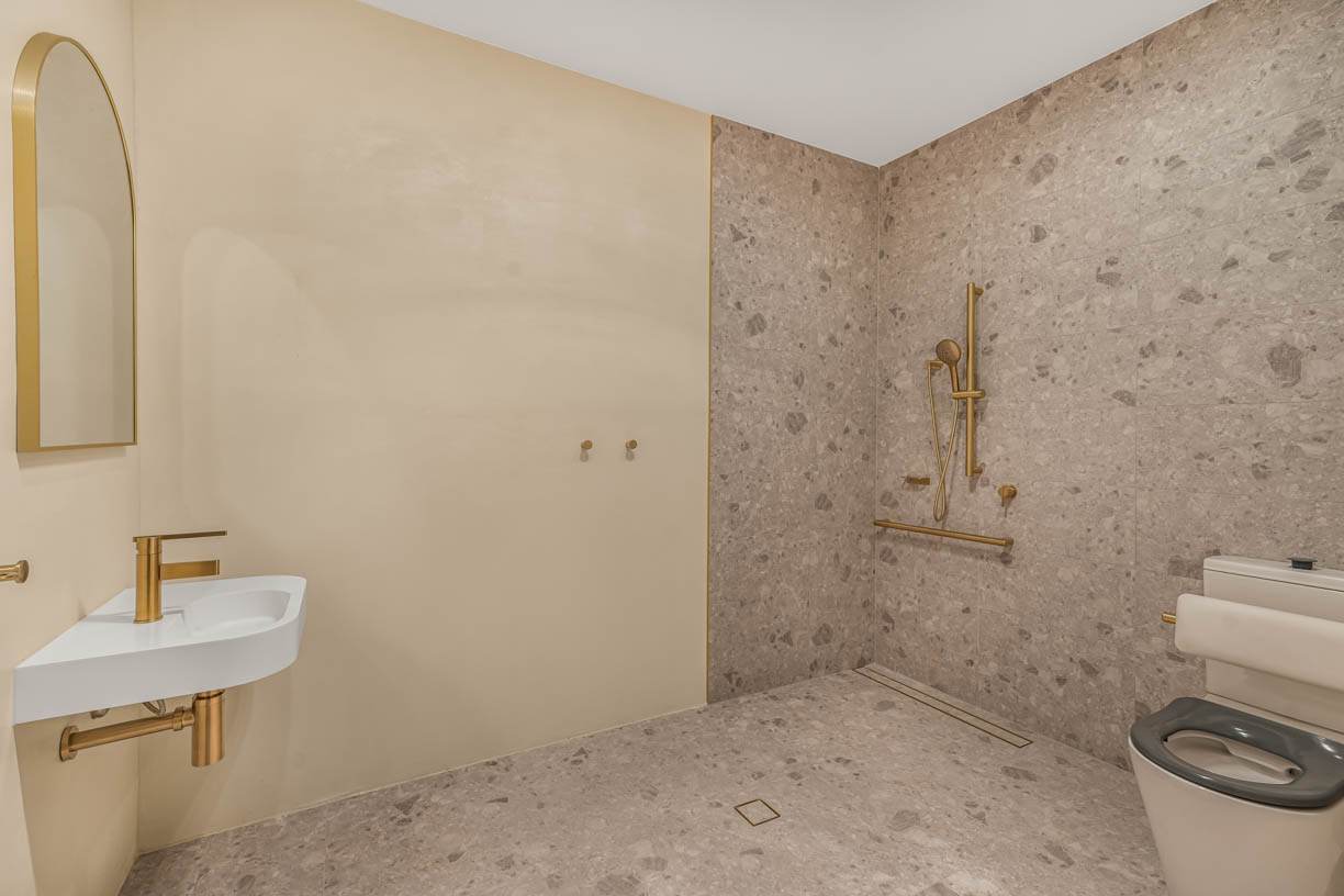 P 134 - Image 1